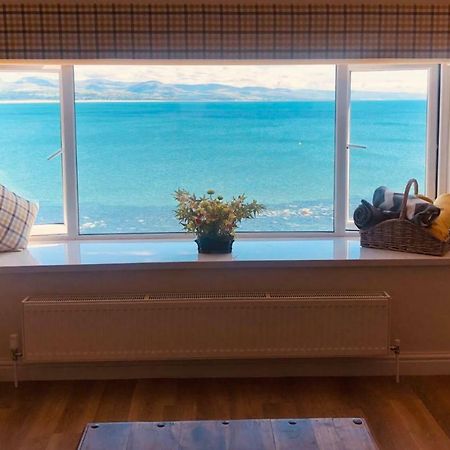 The Iris Apartment Criccieth Exterior photo