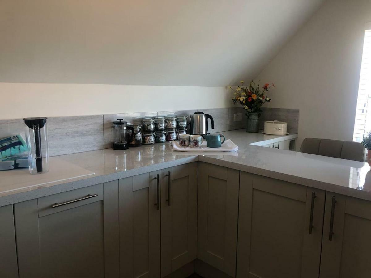 The Iris Apartment Criccieth Exterior photo